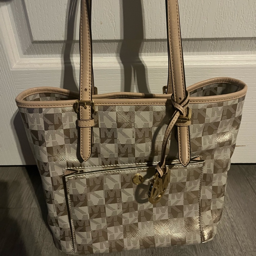 Micheal Kors Checkered Tote Bag